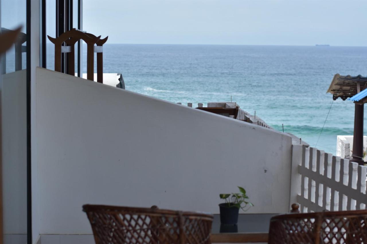 Packbag Beach Hotel Kovalam Bagian luar foto