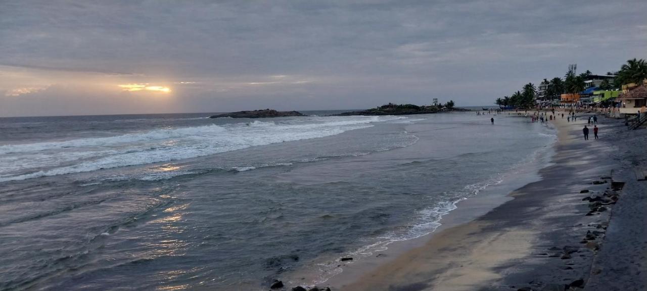 Packbag Beach Hotel Kovalam Bagian luar foto