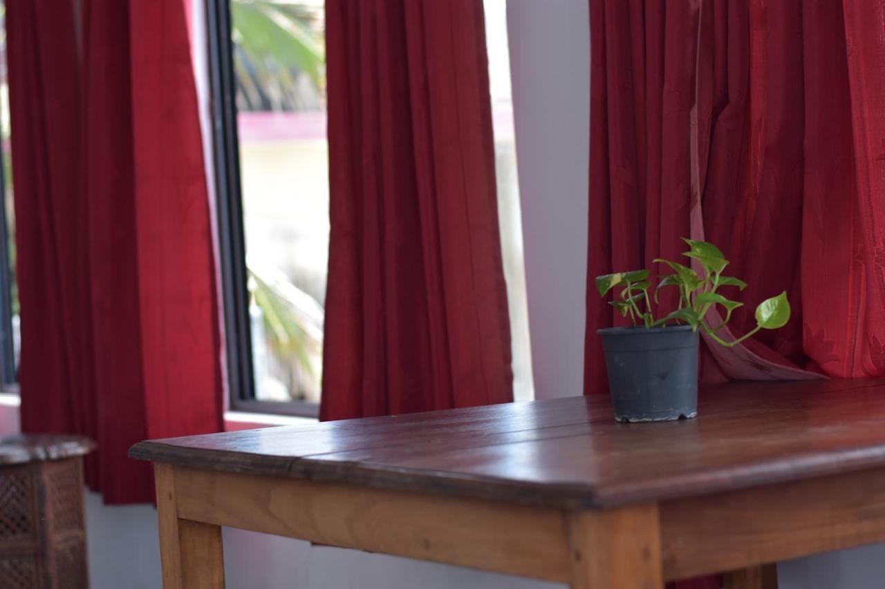 Packbag Beach Hotel Kovalam Bagian luar foto